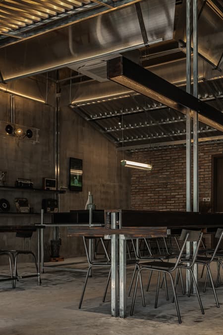 An Mien Lumiere Cafe 